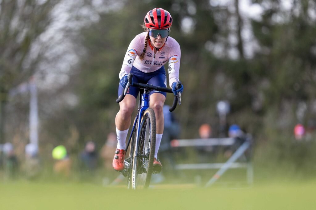 cyclo cross @agence realize 3946