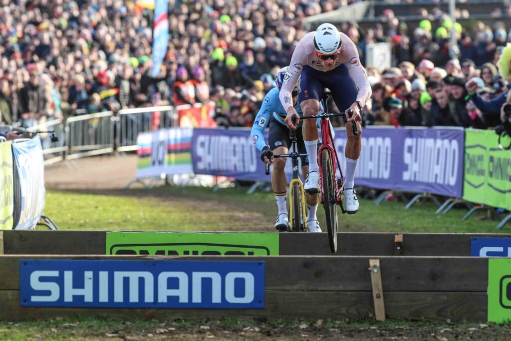 cyclo cross @agence realize 4255