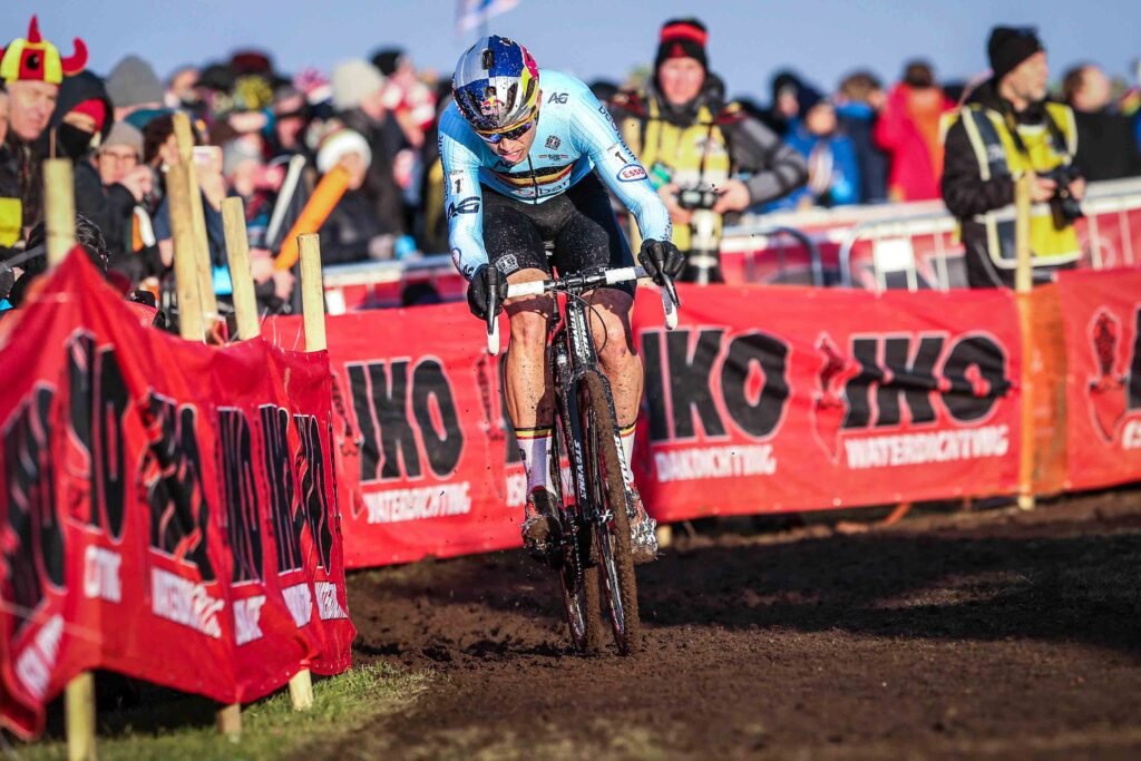 cyclo cross @agence realize 6889